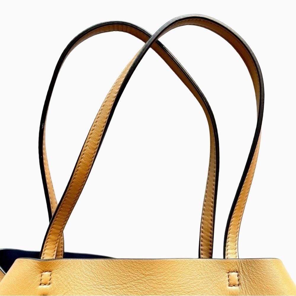 Tory Burch Block T Large Tan Leather Drawstring Tote Bag - Picture 11 of 12